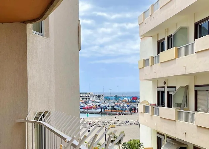 Edificio Playa Los Cristianos (Tenerife)