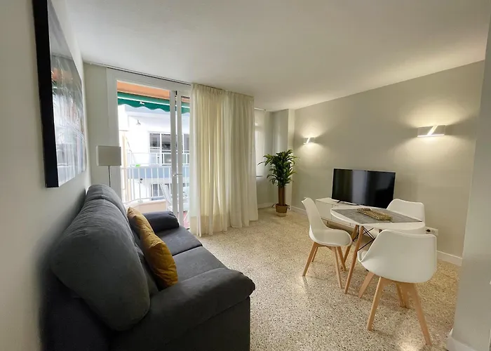 Apartmán Edificio Playa Los Cristianos (Tenerife)