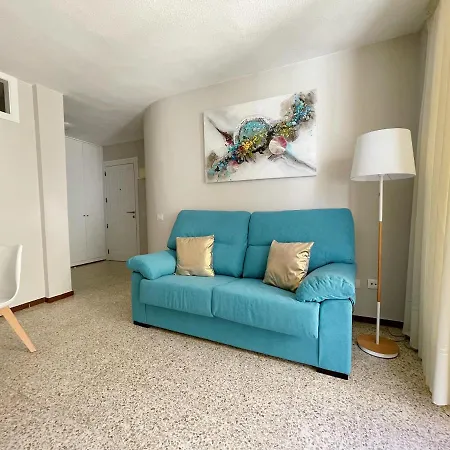 Edificio Playa لوس كريستيانوس