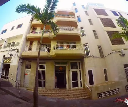 Edificio Playa 아파트 로스크리스티아노스