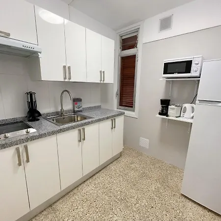 Edificio Playa Los Cristianos (Tenerife)